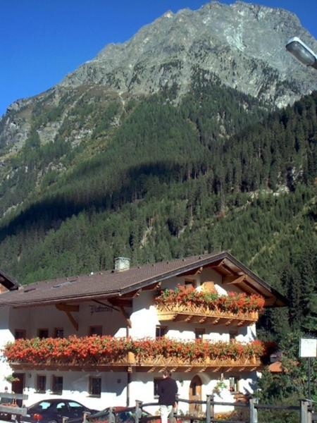 Plattnerhof Kaunertal Bilik gambar